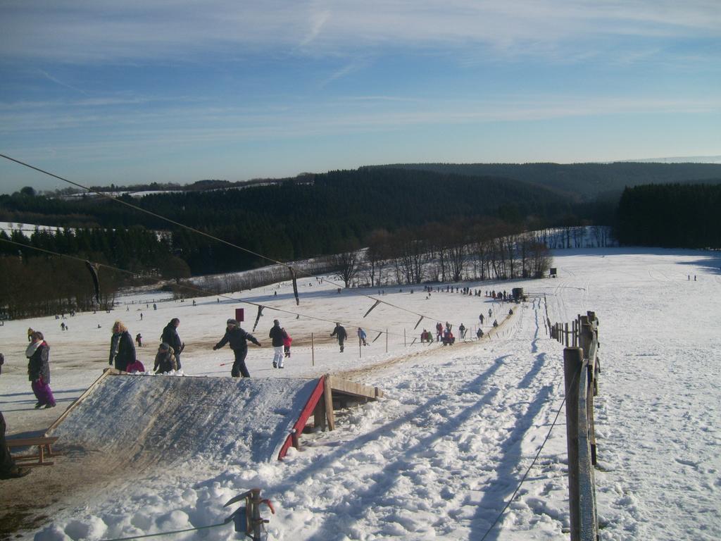 Farm Stay Heidehof Hellenthal Eksteriør billede